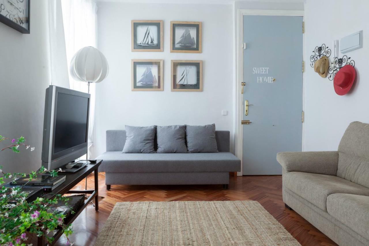 Ferienwohnung Elegante Piso Junto Al Museo Del Prado Madrid Exterior foto